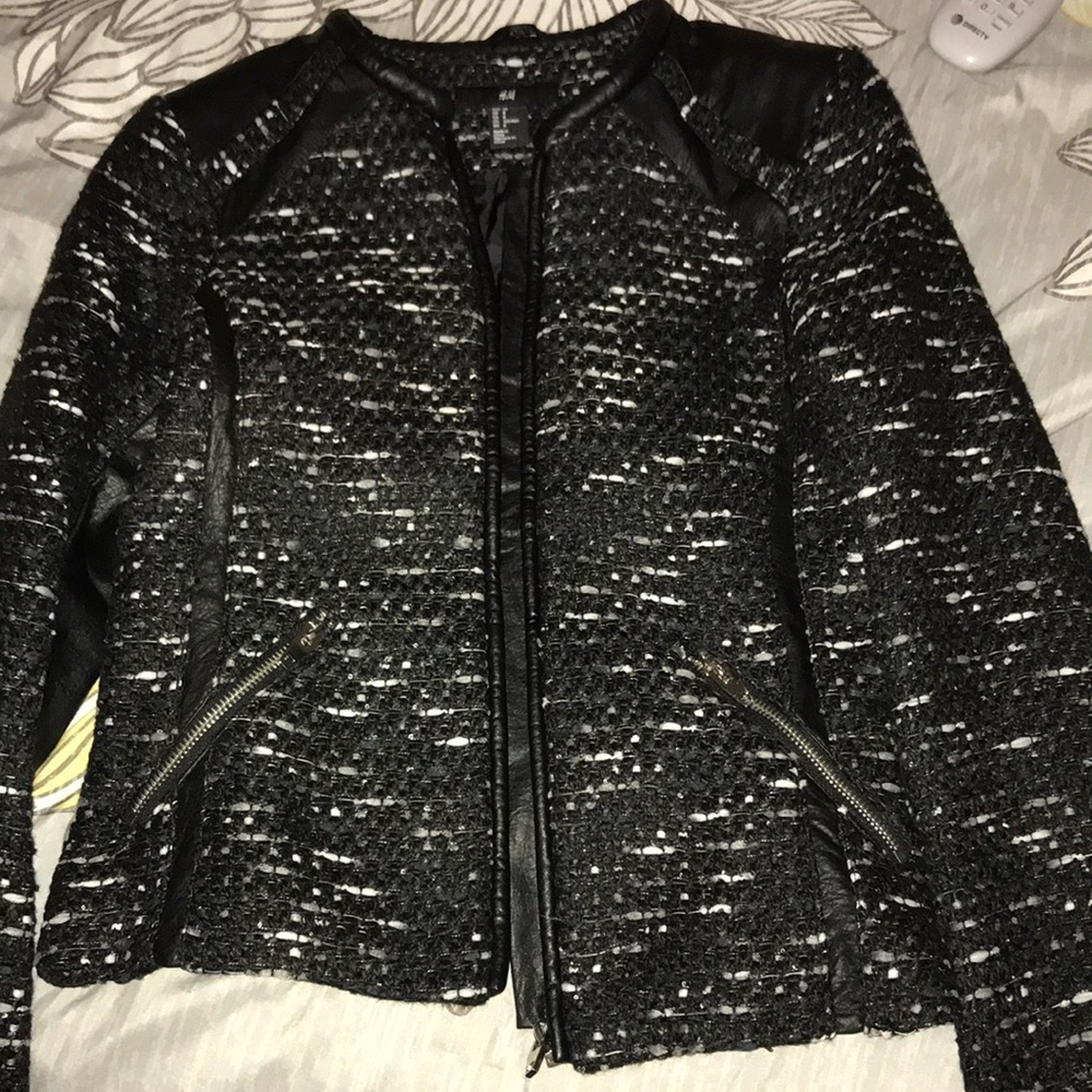 H&M tweed jacket 🖤